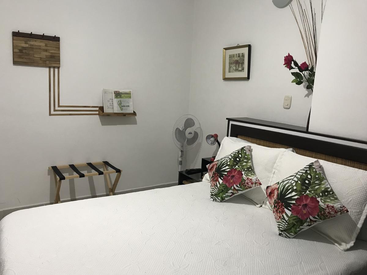ארמניה Hotel Meson De Las Flores מראה חיצוני תמונה